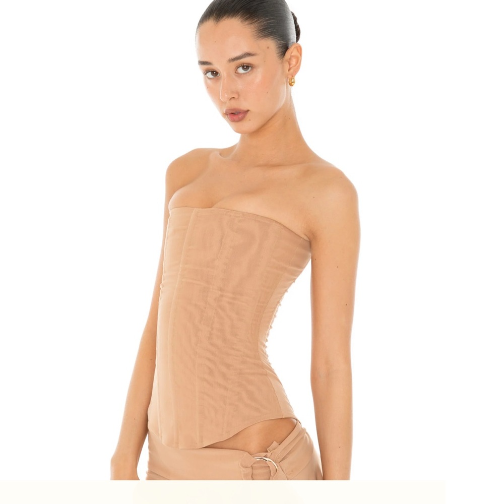 ARE YOU AM I Tan Strapless Shapewear Corset